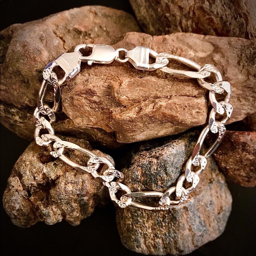 ‼️SOLD‼️ 🌟Men’s 925 Italy Diamond Cut Bracelet 🌟